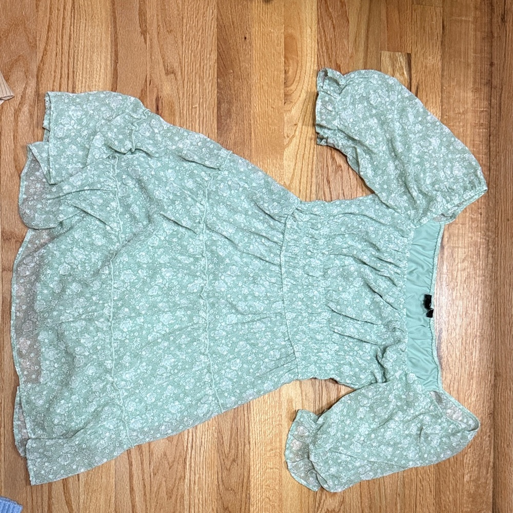 Pixi Light Green Floral Long Sleeve Dress
